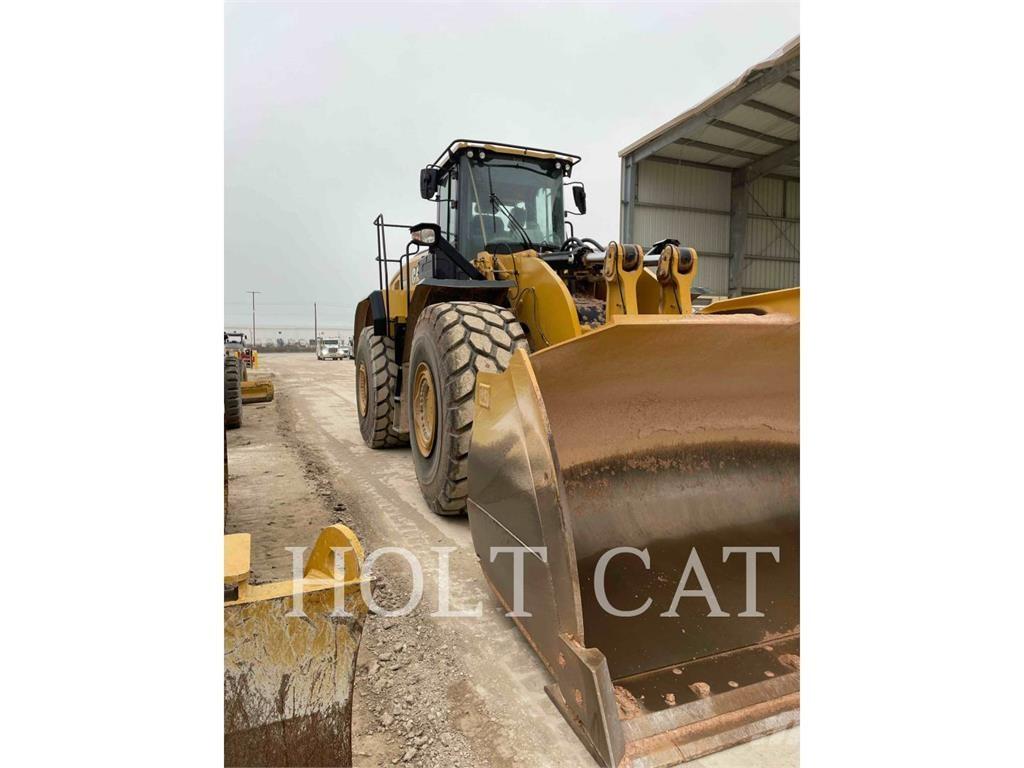 CAT 980 لوادر بعجل
