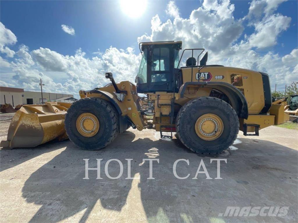 CAT 980 لوادر بعجل