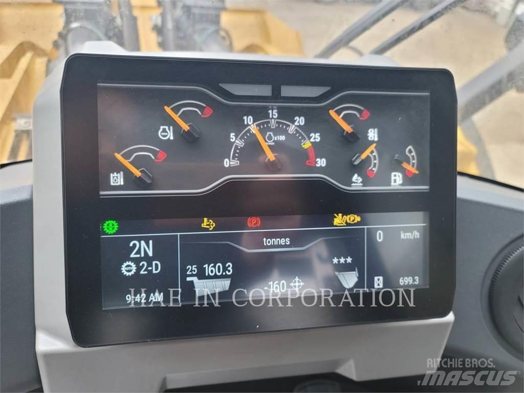 CAT 980-14 لوادر بعجل