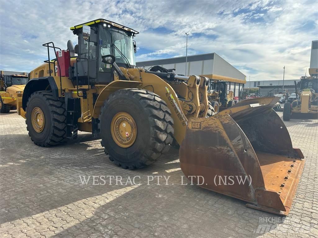 CAT 980-14 لوادر بعجل