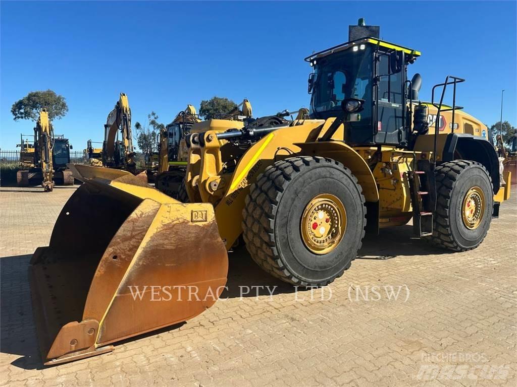 CAT 980-14 لوادر بعجل
