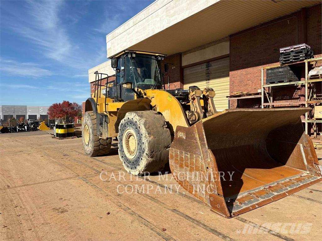 CAT 980 K لوادر بعجل