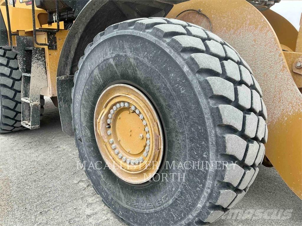 CAT 98014 لوادر بعجل