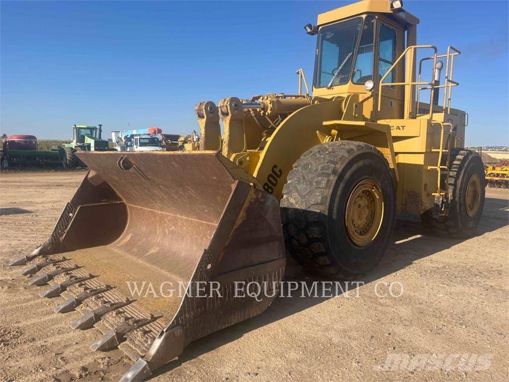 CAT 980C لوادر بعجل