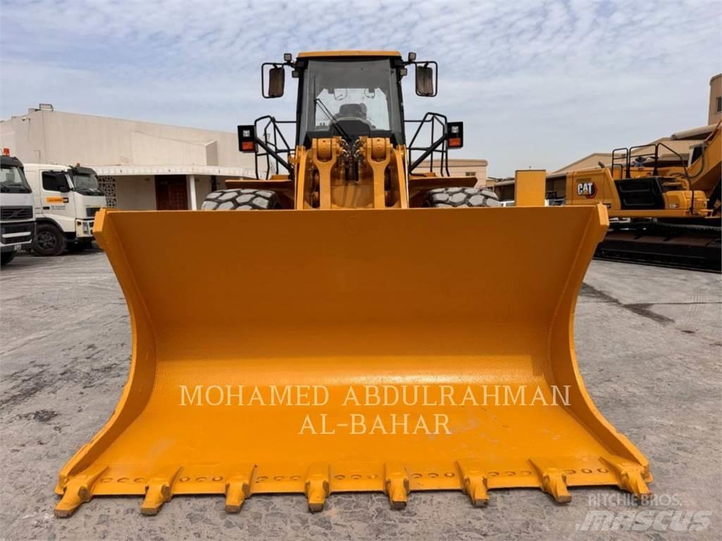 CAT 980H لوادر بعجل