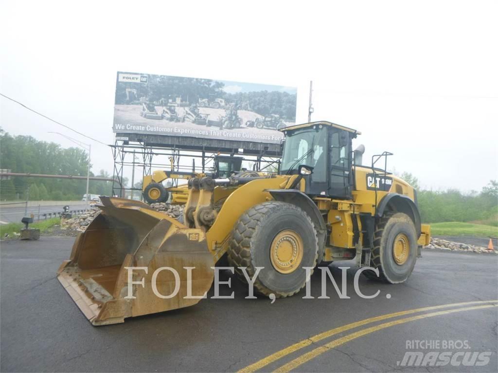 CAT 980M لوادر بعجل