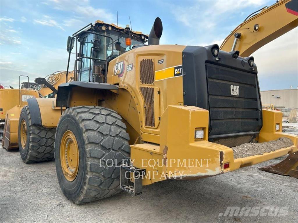 CAT 982-14AG لوادر بعجل