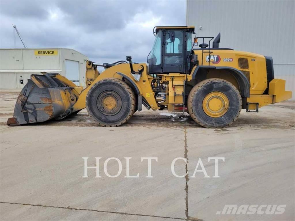 CAT 982 XE لوادر بعجل