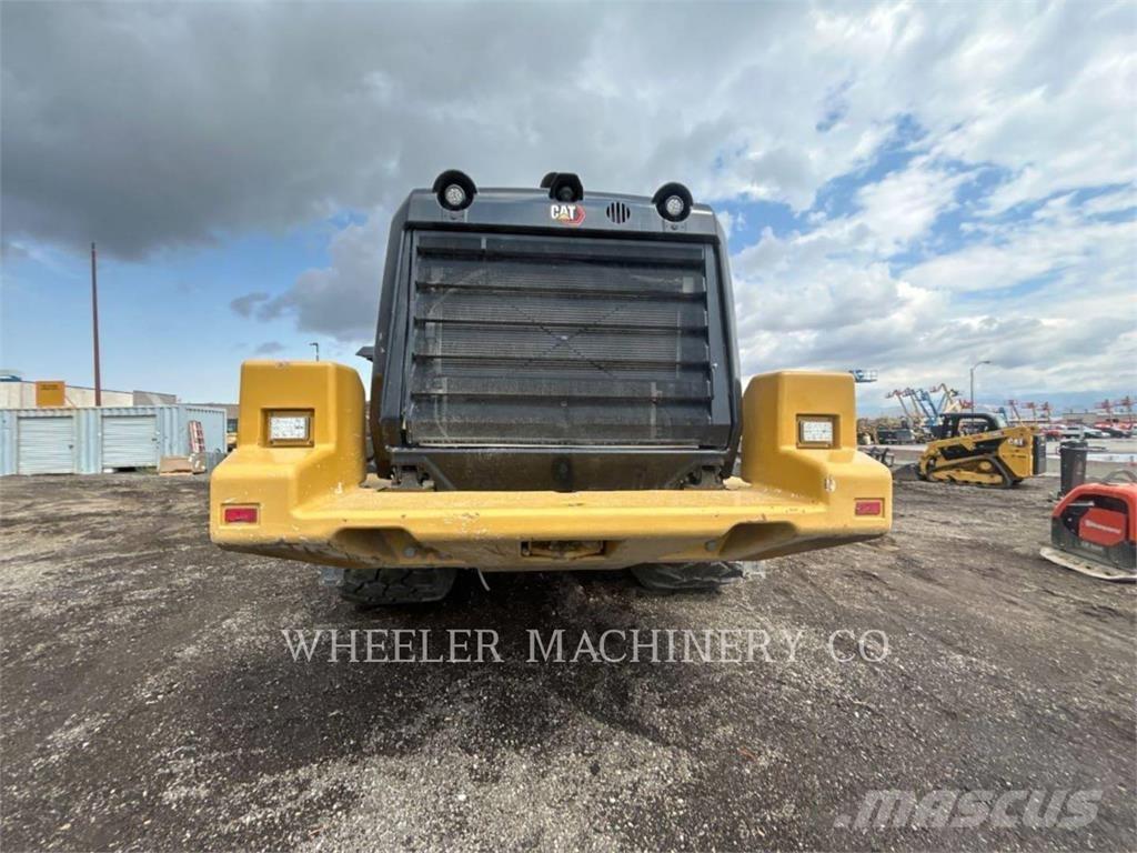 CAT 982M AOC لوادر بعجل