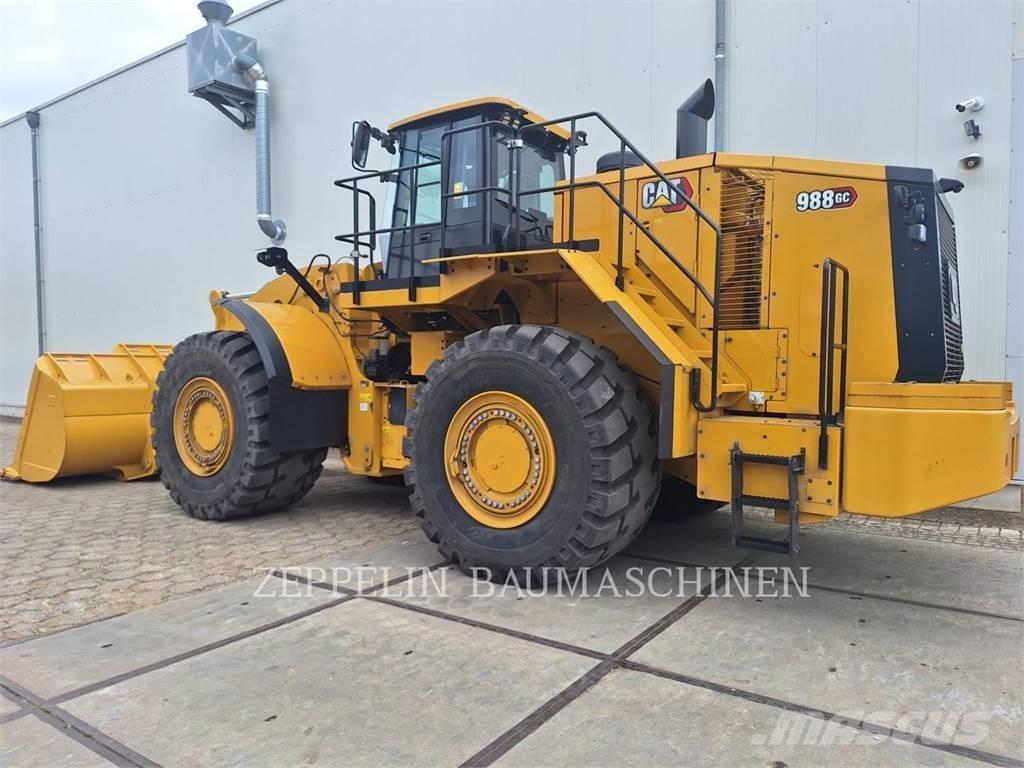 CAT 988GC لوادر بعجل
