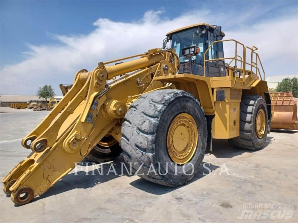 CAT 988H لوادر بعجل