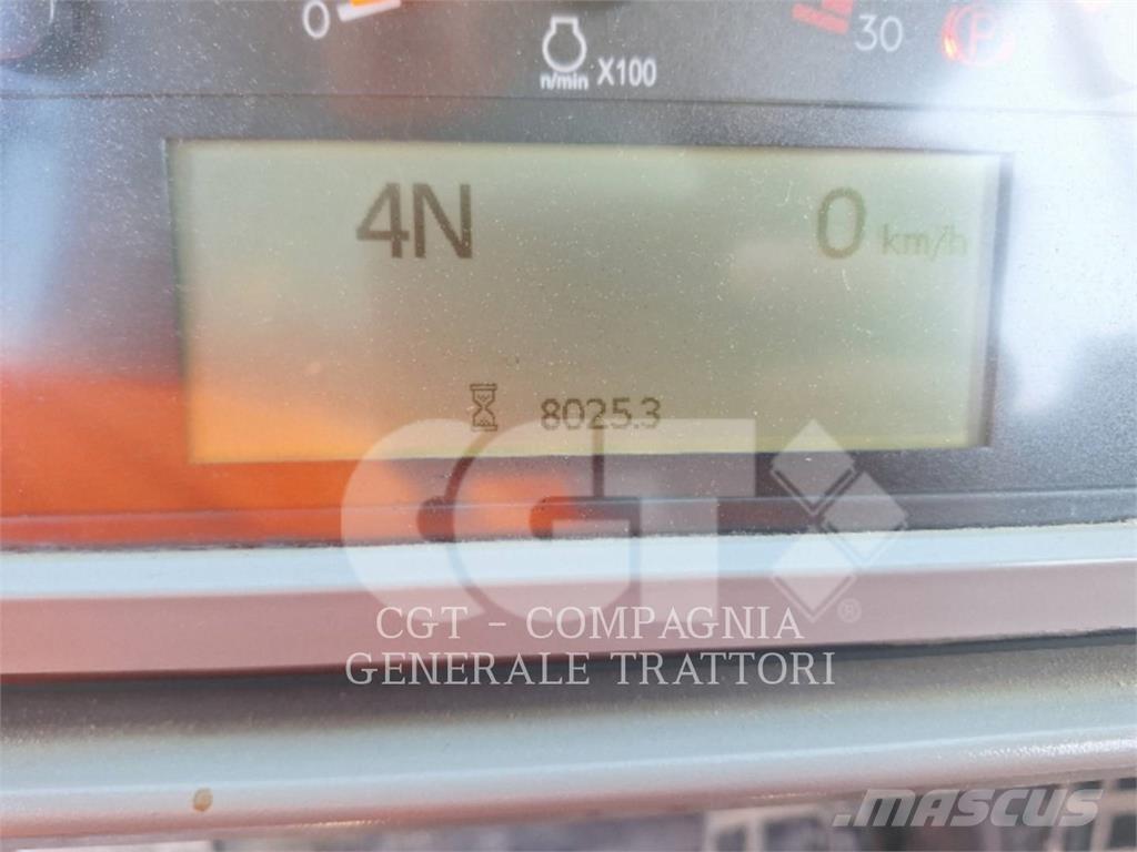 CAT 988K لوادر بعجل