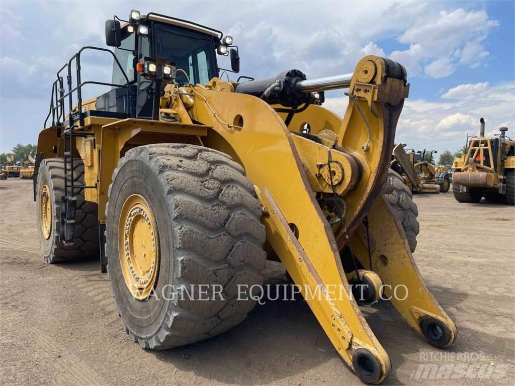 CAT 988K XE لوادر بعجل