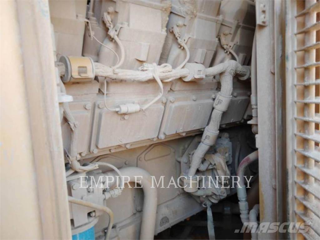 CAT 994H لوادر بعجل