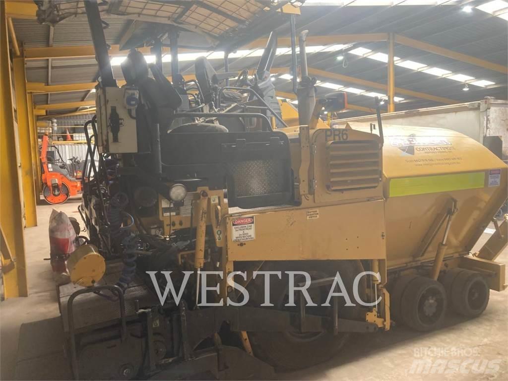 CAT AP-300 معدات السفلتة
