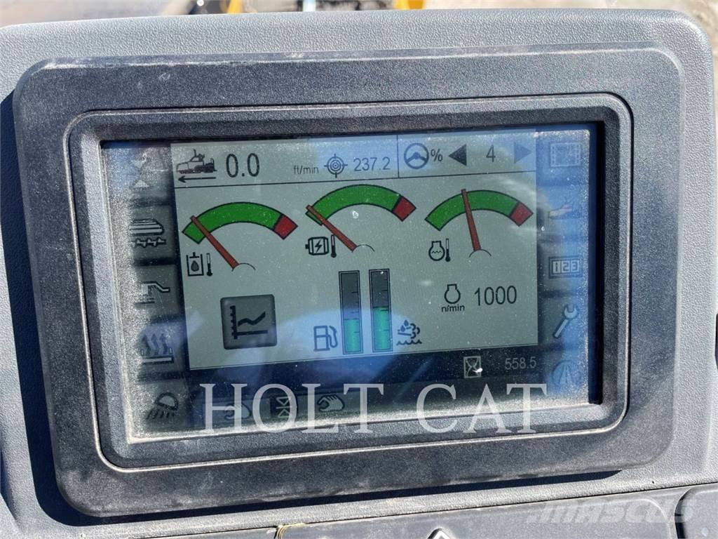CAT AP1000 مداحل أحادية الأسطوانة