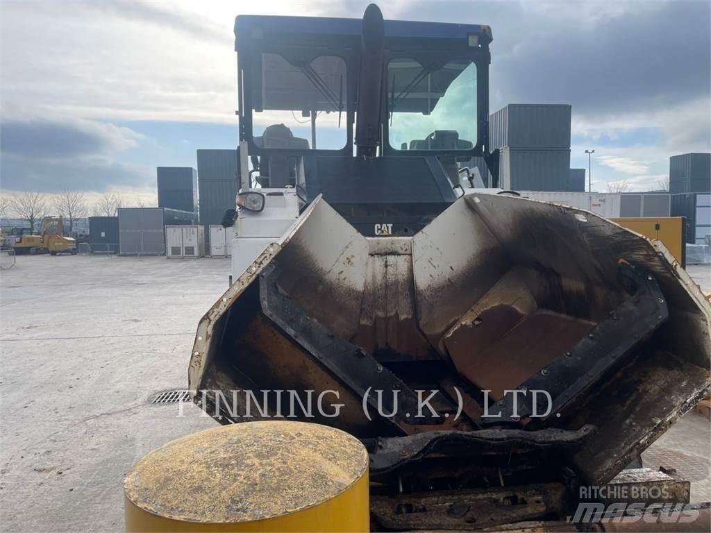 CAT AP500F معدات السفلتة
