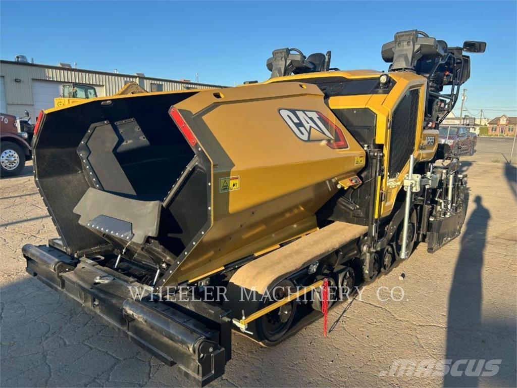 CAT AP555 معدات السفلتة