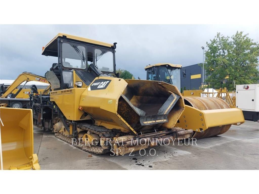 CAT AP655F معدات السفلتة