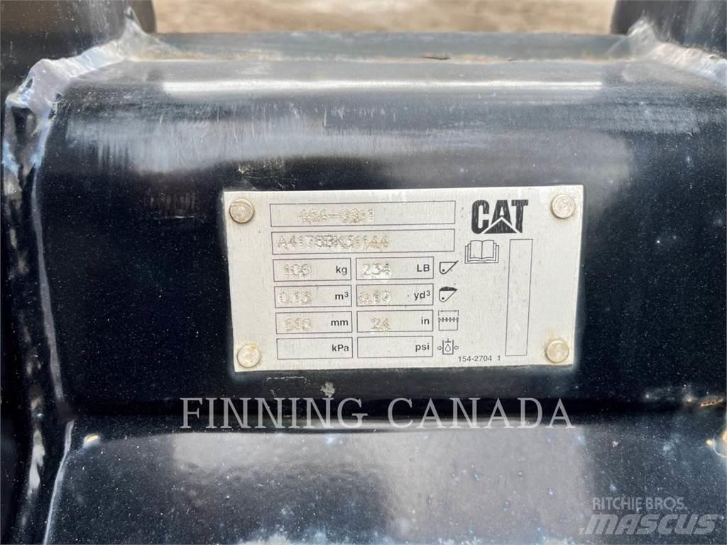 CAT ATTACHMENTS 305 دلاء