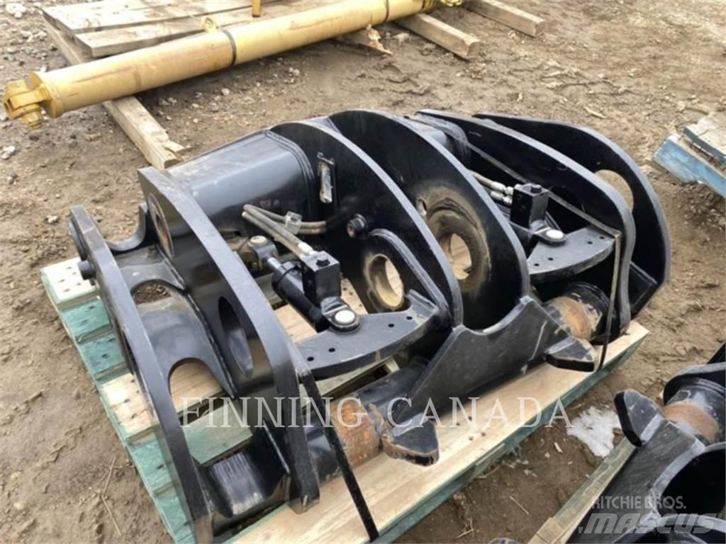 CAT ATTACHMENTS 950M موصلات سريعة