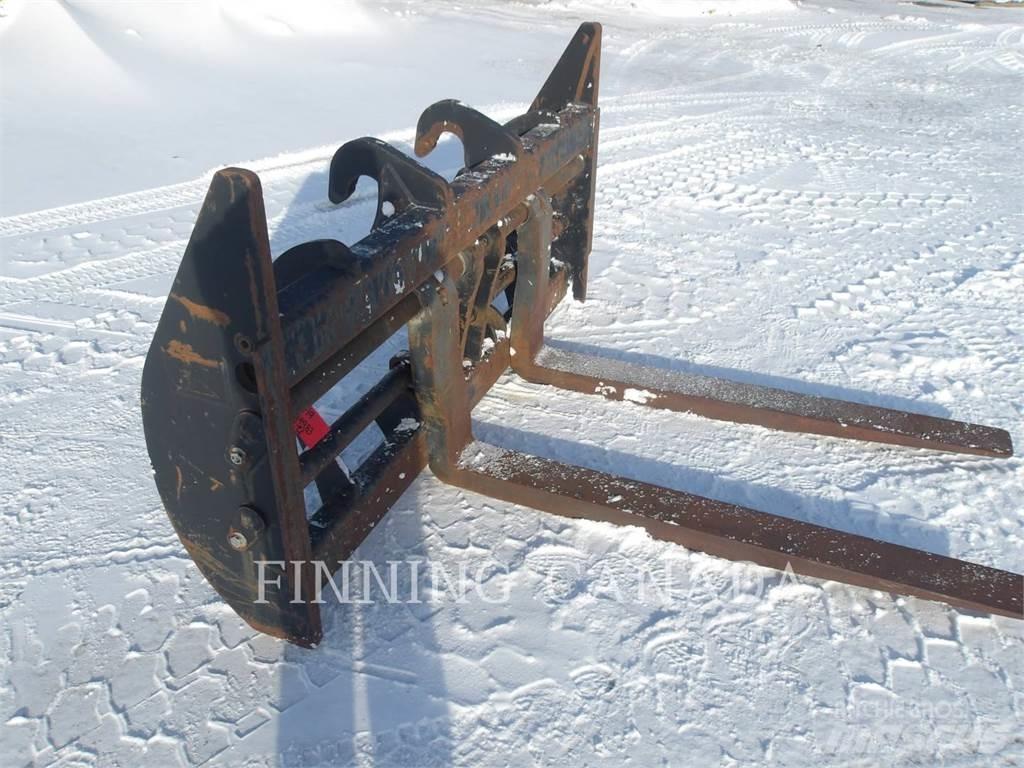 CAT ATTACHMENTS 972H شوكات