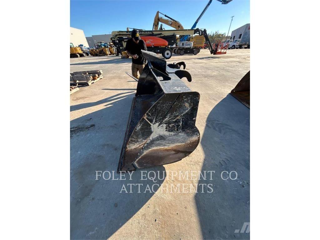 CAT BK20F24GP لوادر بعجل