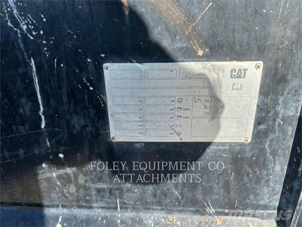 CAT BK20F24GP لوادر بعجل