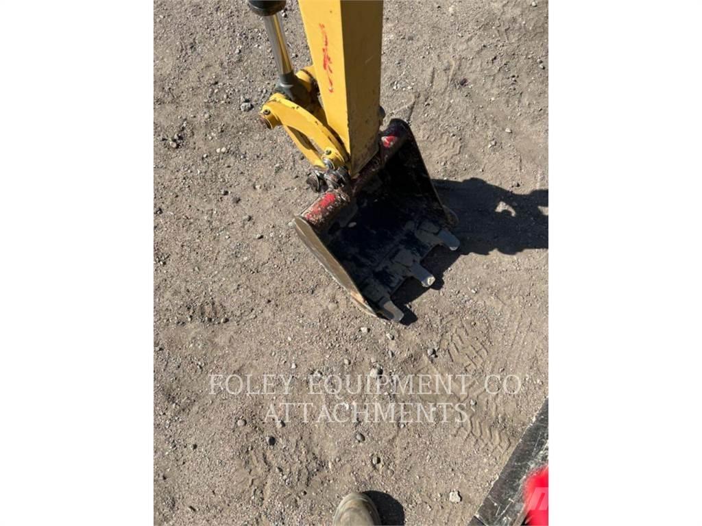 CAT BK300P15 حفارات زحافة