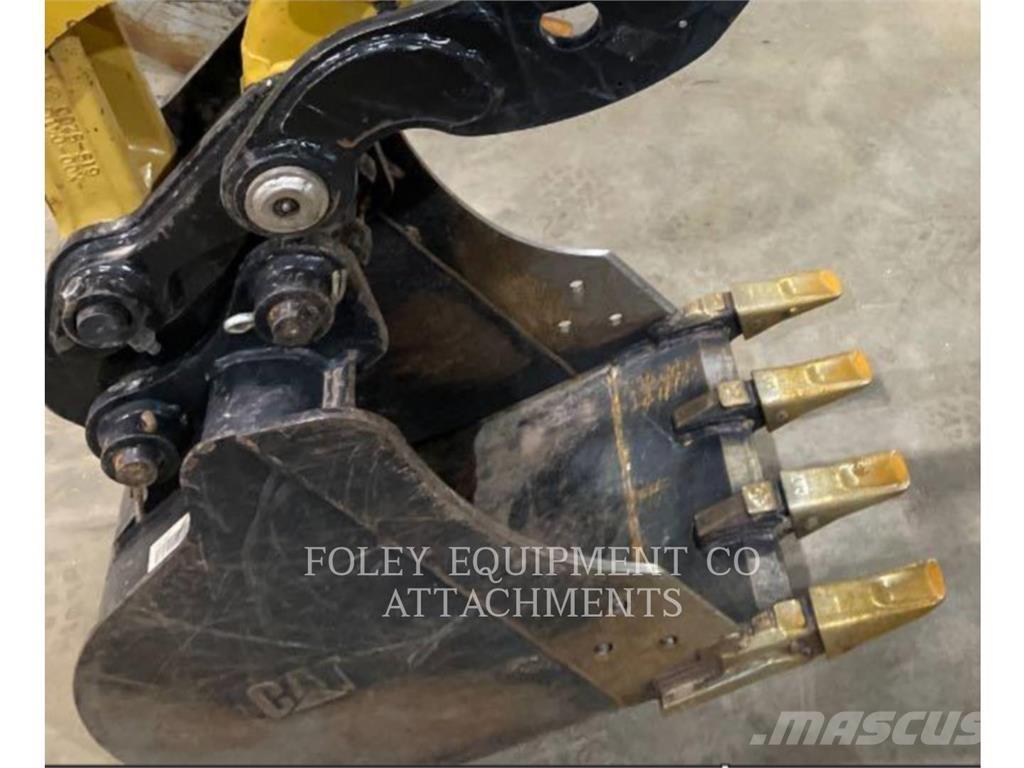 CAT BK302P12 حفارات زحافة