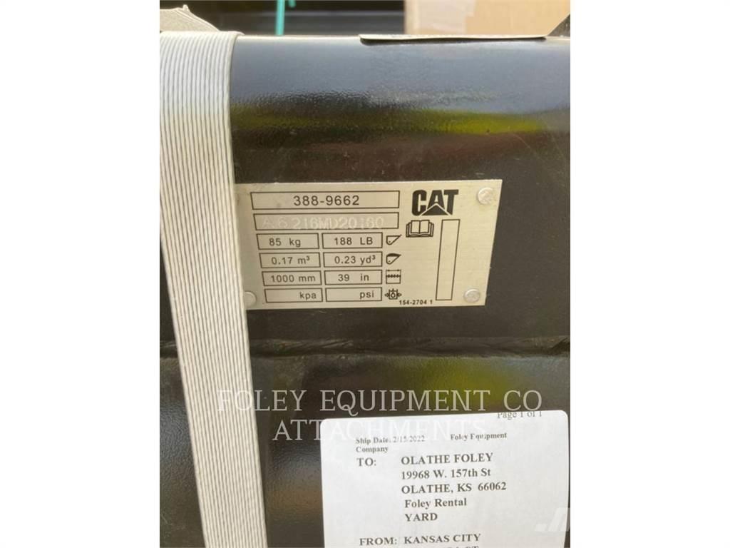 CAT BK302P39 حفارات زحافة