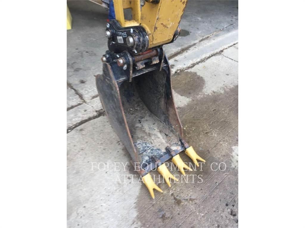 CAT BK305P18 حفارات زحافة
