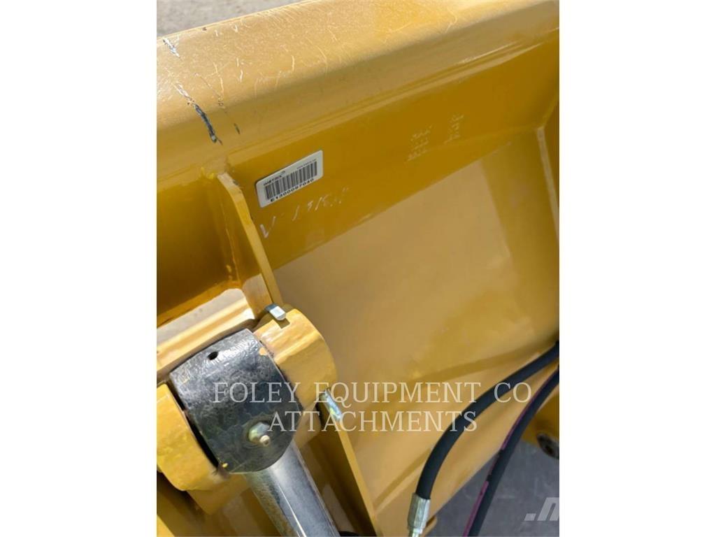 CAT BK420P14MP لوادر ذات جرافات عكسية