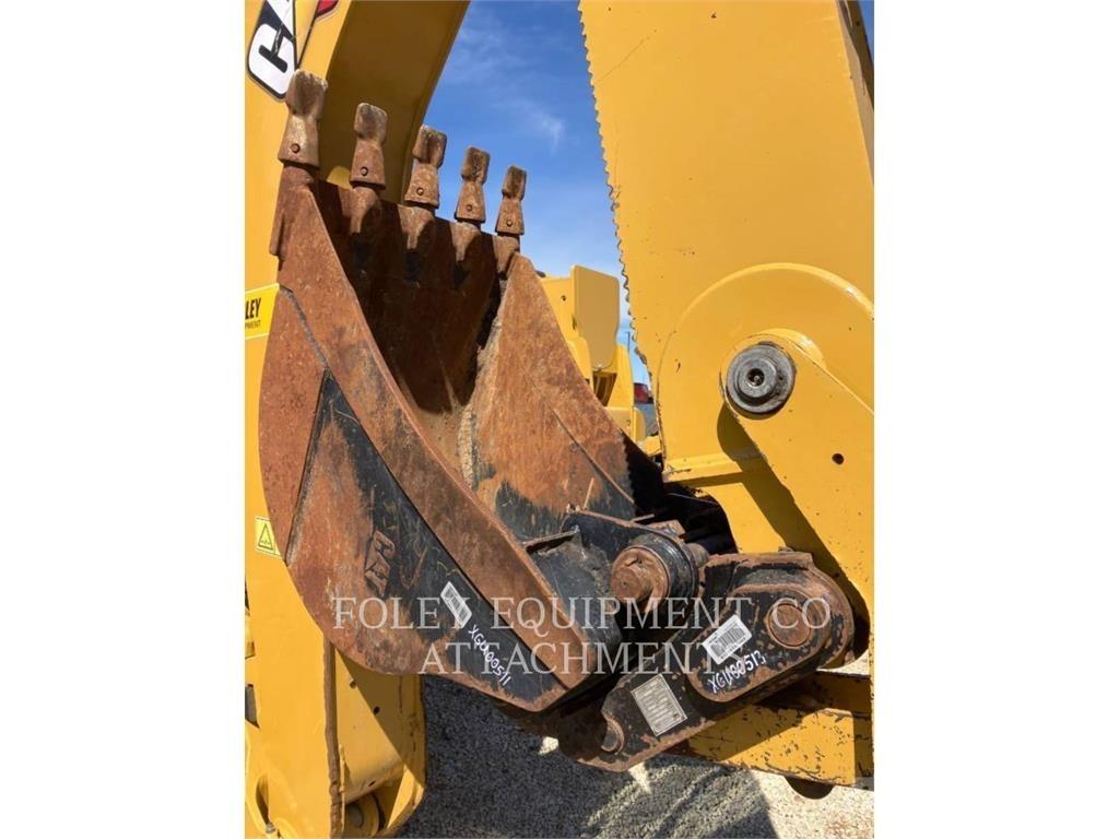 CAT BK420P24 لوادر ذات جرافات عكسية