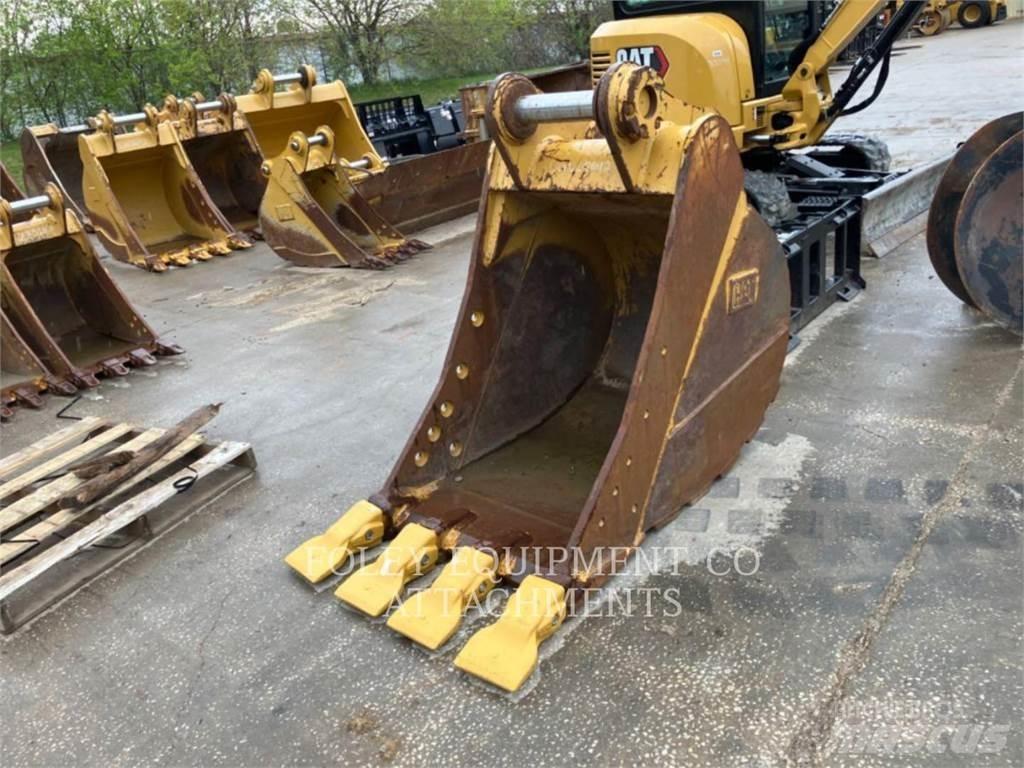 CAT BKHEXPCB36 حفارات زحافة