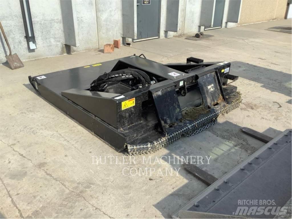 CAT BR320 جزازات وأغطية المراعي