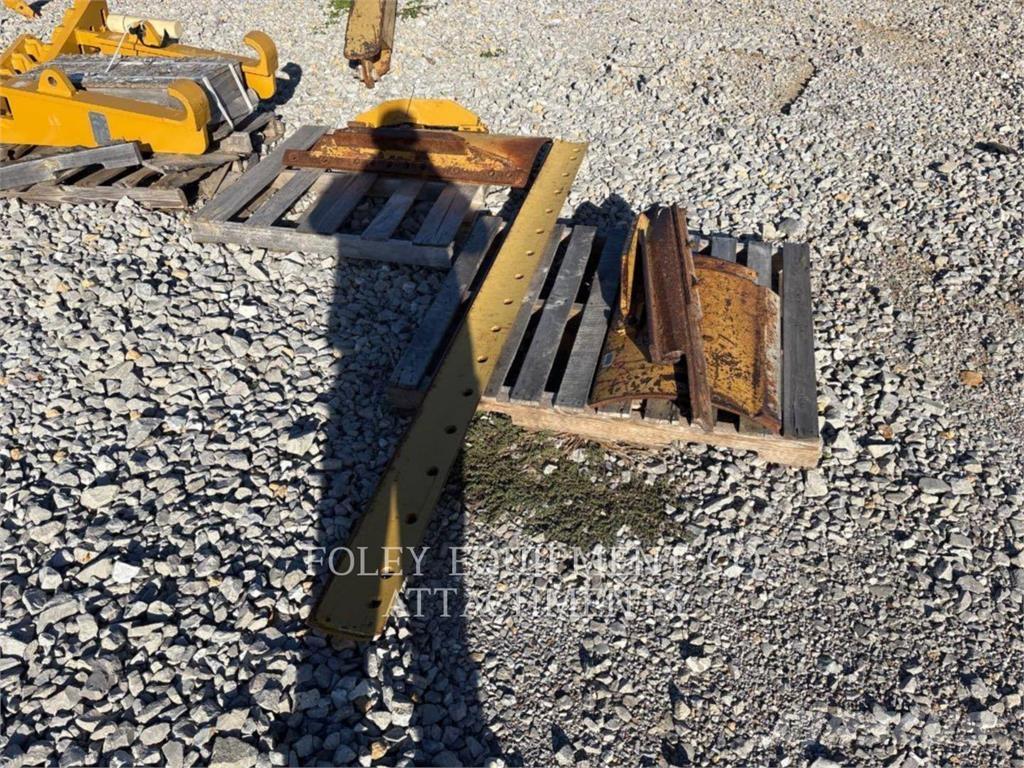 CAT BXMGHL معدات تمهيد الطرق