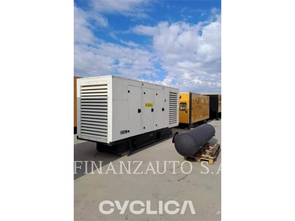 CAT C15 PGAI مولدات أخرى