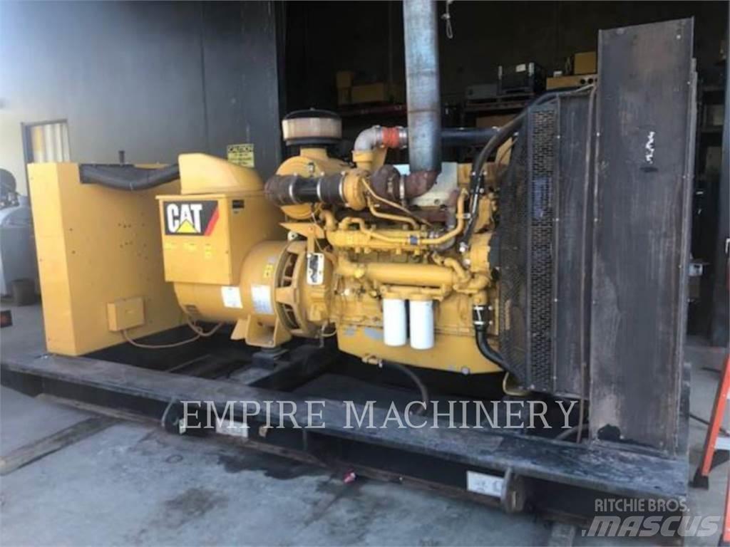 CAT C15 PKGN مولدات ديزل