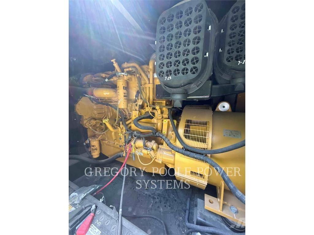 CAT C18 - 750 KW مولدات ديزل