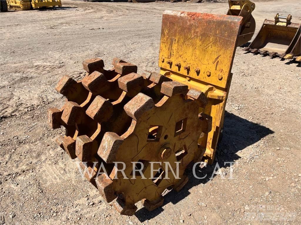CAT CB WHEEL 36 أخرى