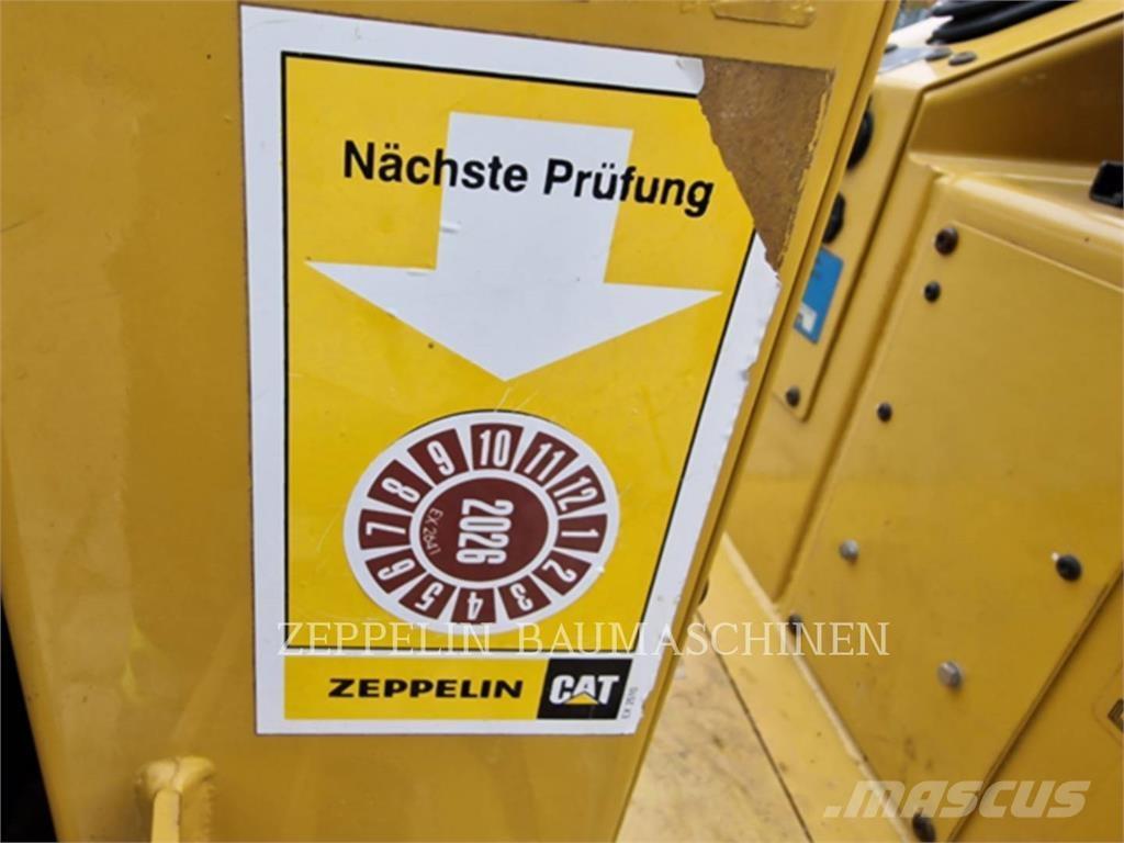 CAT CB1.7 ضاغطات التربة