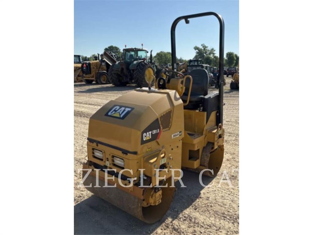 CAT CB1.8 ضاغطات التربة