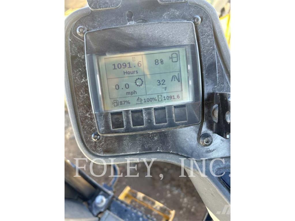 CAT CB13 مداحل ثنائية الاسطوانة