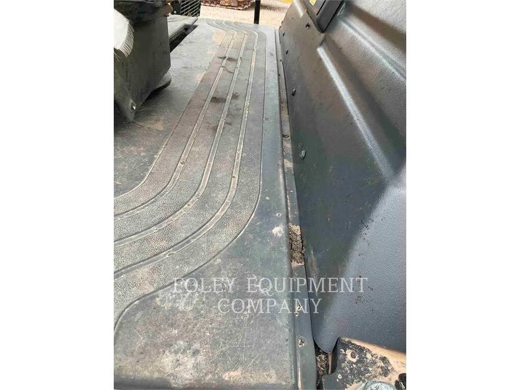 CAT CB15 ضاغطات التربة