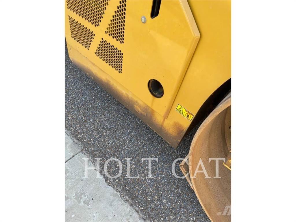 CAT CB15 مداحل أحادية الأسطوانة