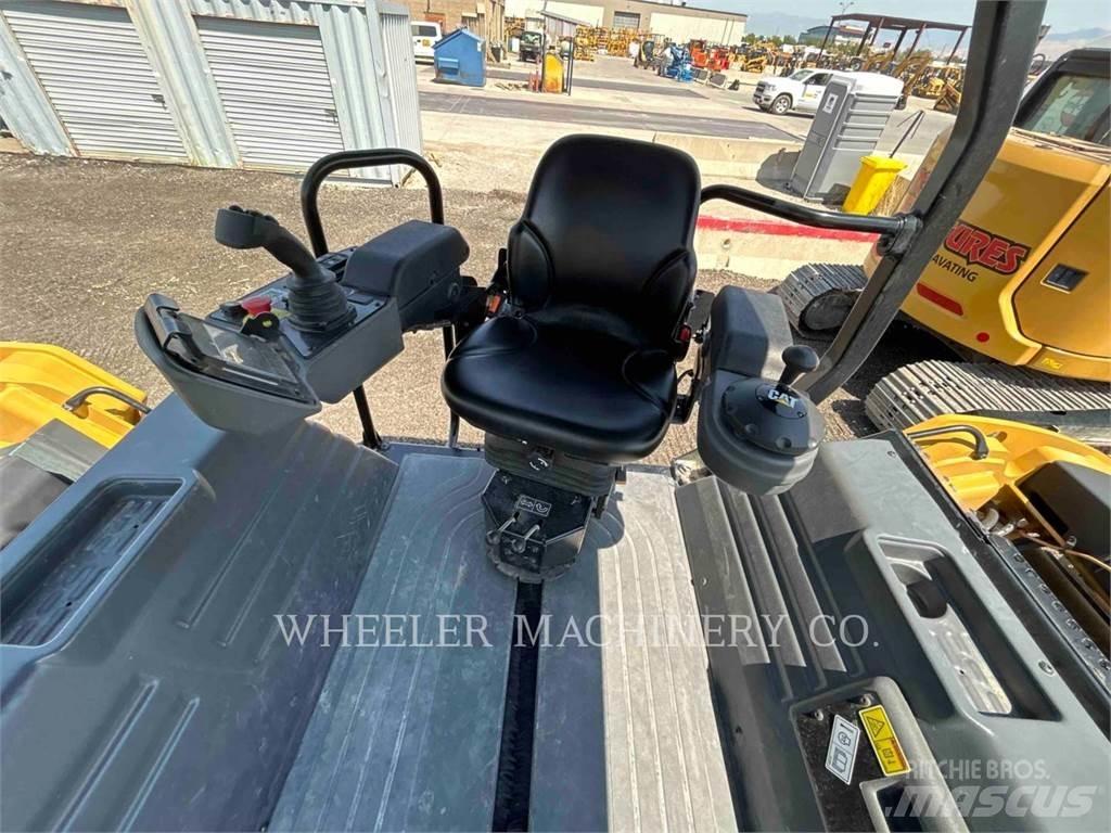 CAT CB15 CW VV مداحل ثنائية الاسطوانة
