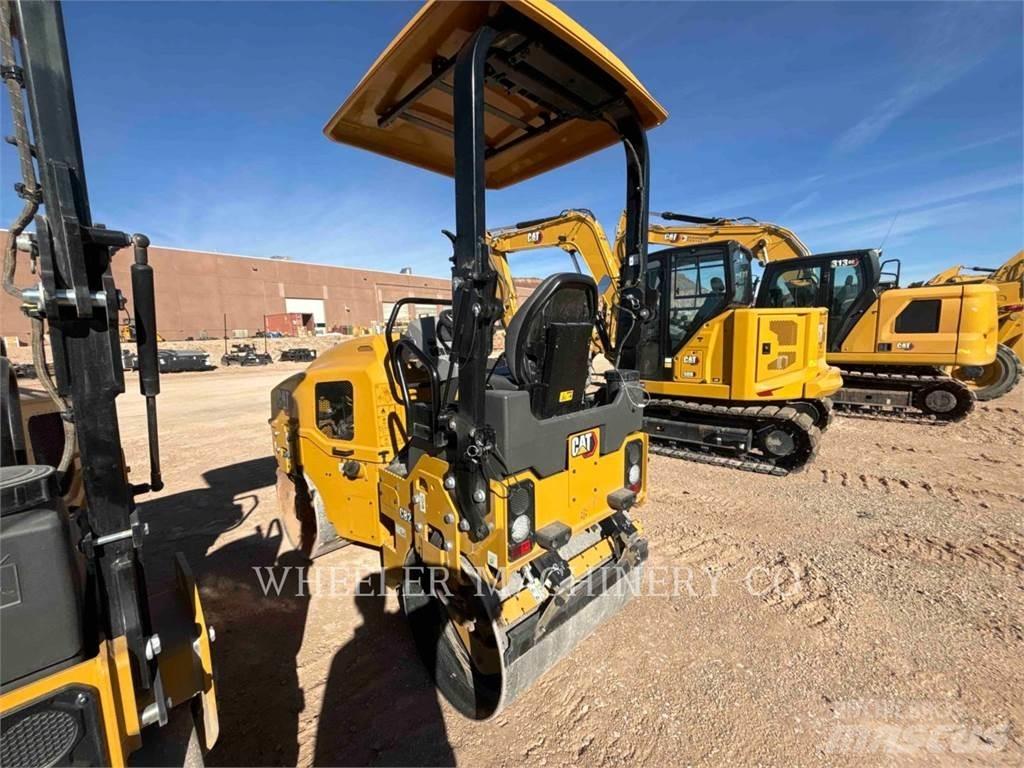 CAT CB2.5 مداحل ثنائية الاسطوانة