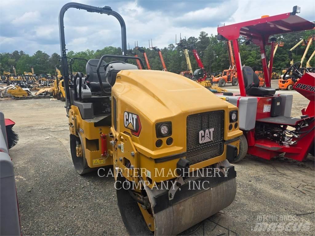 CAT CB2.5 ضاغطات التربة
