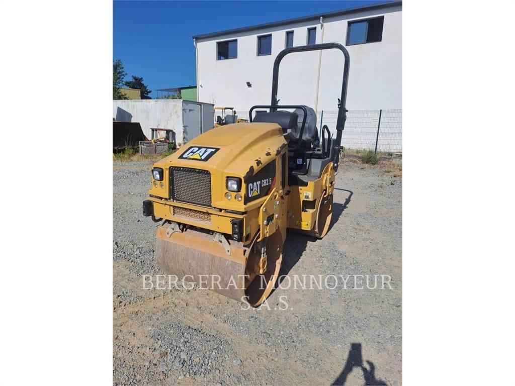 CAT CB2.5 ضاغطات التربة